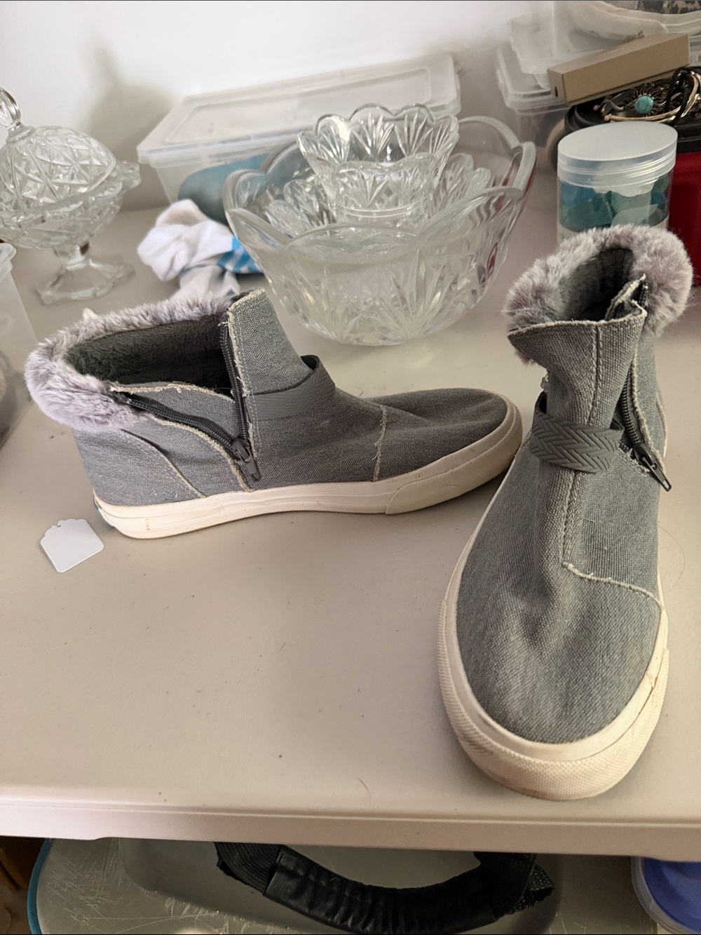Blowfish Malibu soft boot like shoe size 8.